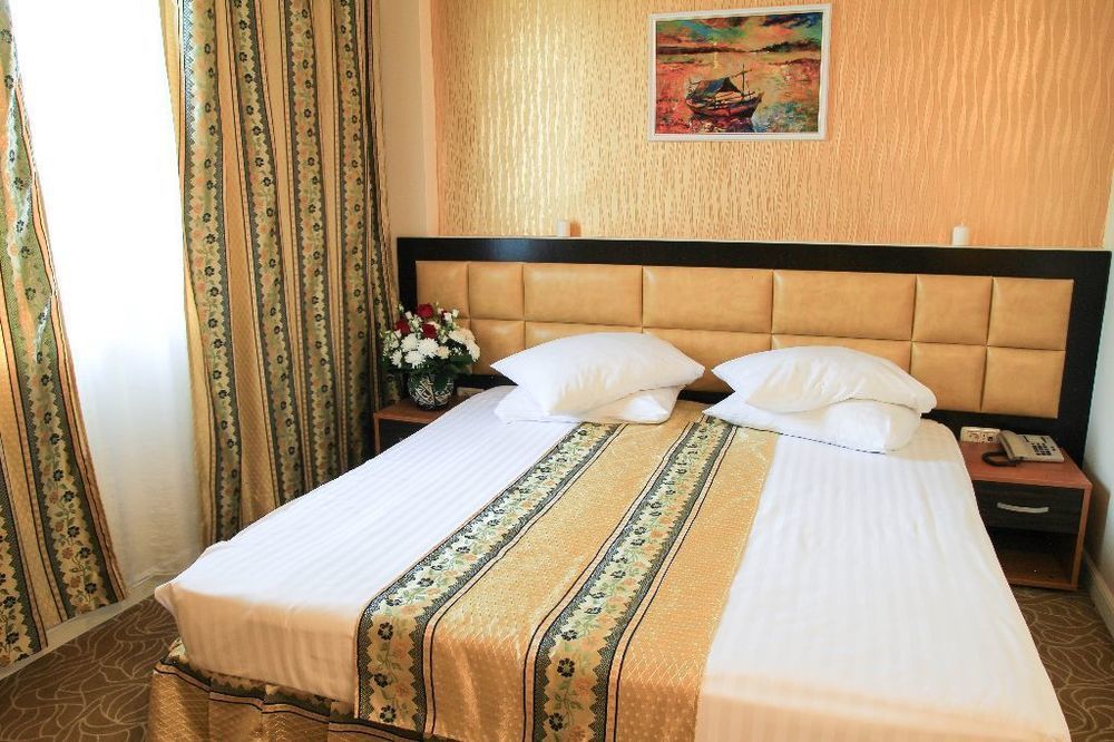 Best Western Hotel Lev Or I Bukurešť Exteriér fotografie