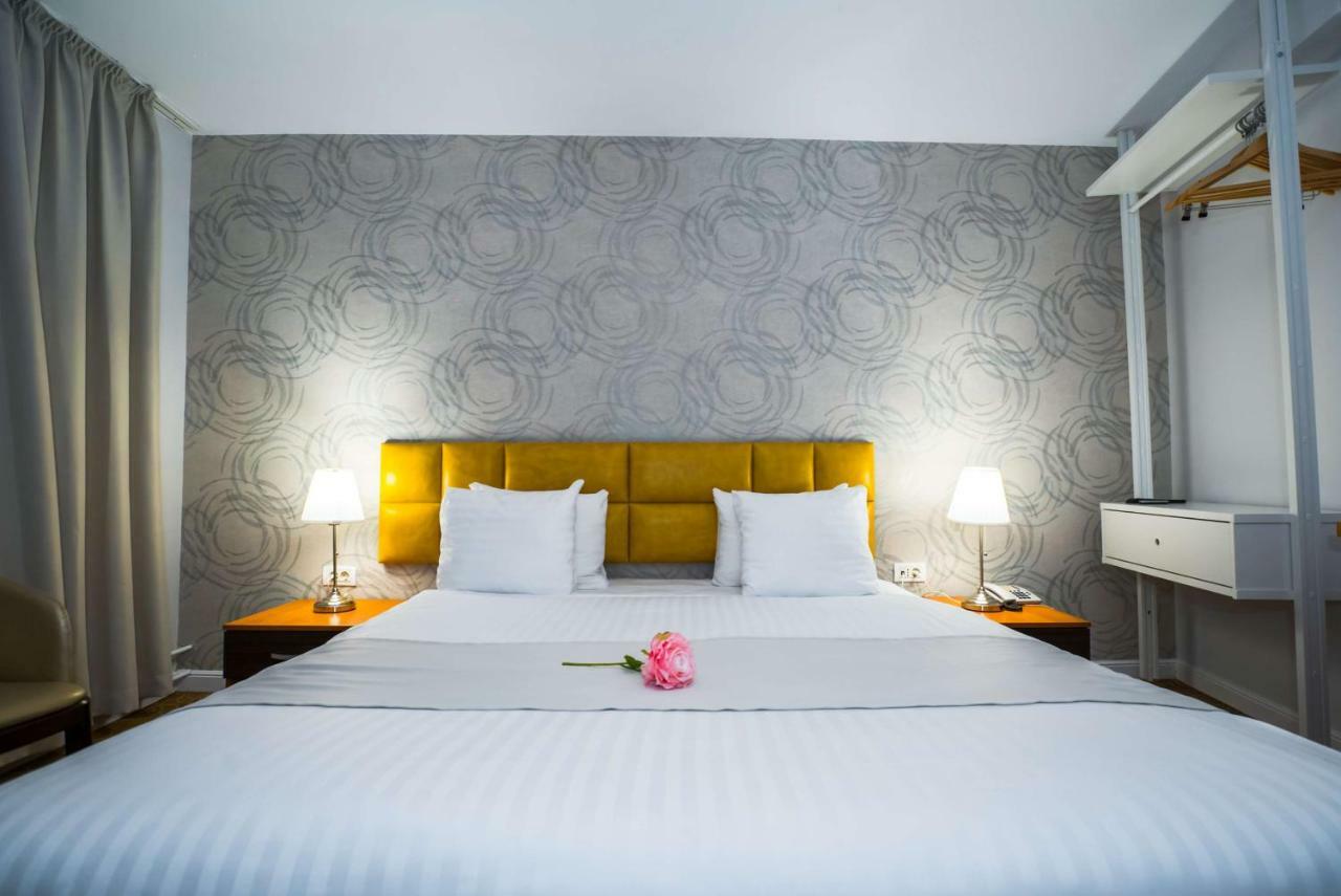 Best Western Hotel Lev Or I Bukurešť Exteriér fotografie