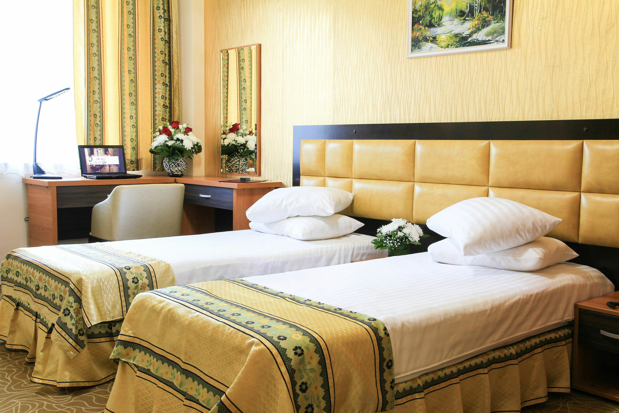 Best Western Hotel Lev Or I Bukurešť Exteriér fotografie