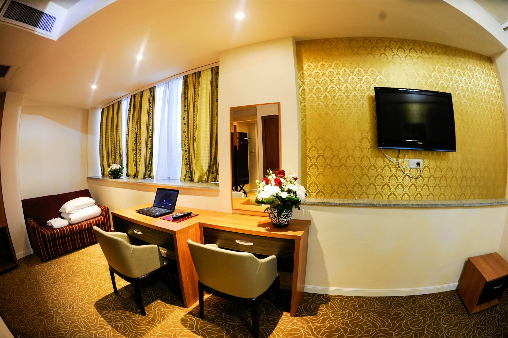 Best Western Hotel Lev Or I Bukurešť Exteriér fotografie